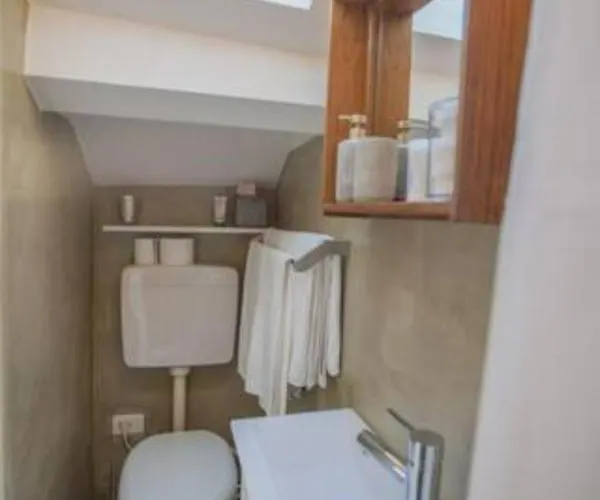 Guesthost - Cosy Milano- Corso Apartment Mailand