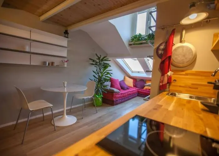Apartment Guesthost - Cosy Milano- Corso Mailand